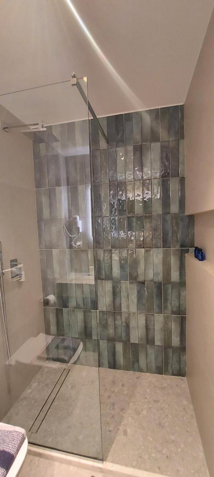 Apartamento Enalia Luxury Living Nikiti  Exterior foto