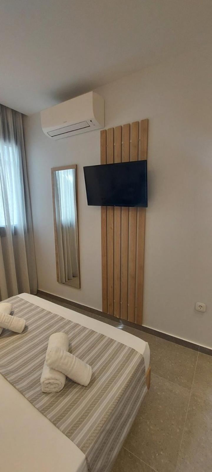Apartamento Enalia Luxury Living Nikiti  Exterior foto