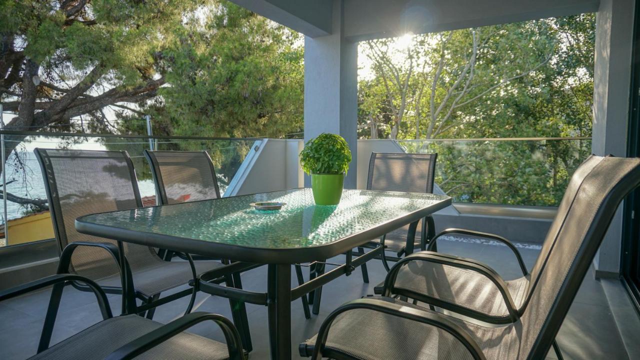 Apartamento Enalia Luxury Living Nikiti  Exterior foto
