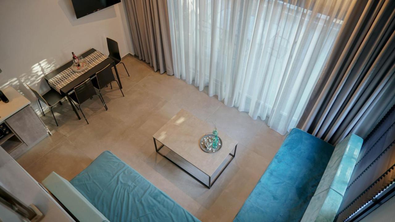 Apartamento Enalia Luxury Living Nikiti  Exterior foto