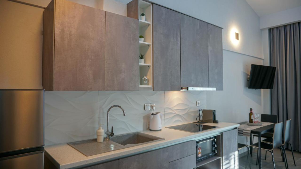 Apartamento Enalia Luxury Living Nikiti  Exterior foto