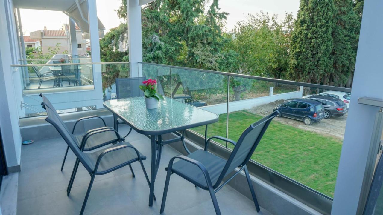 Apartamento Enalia Luxury Living Nikiti  Exterior foto