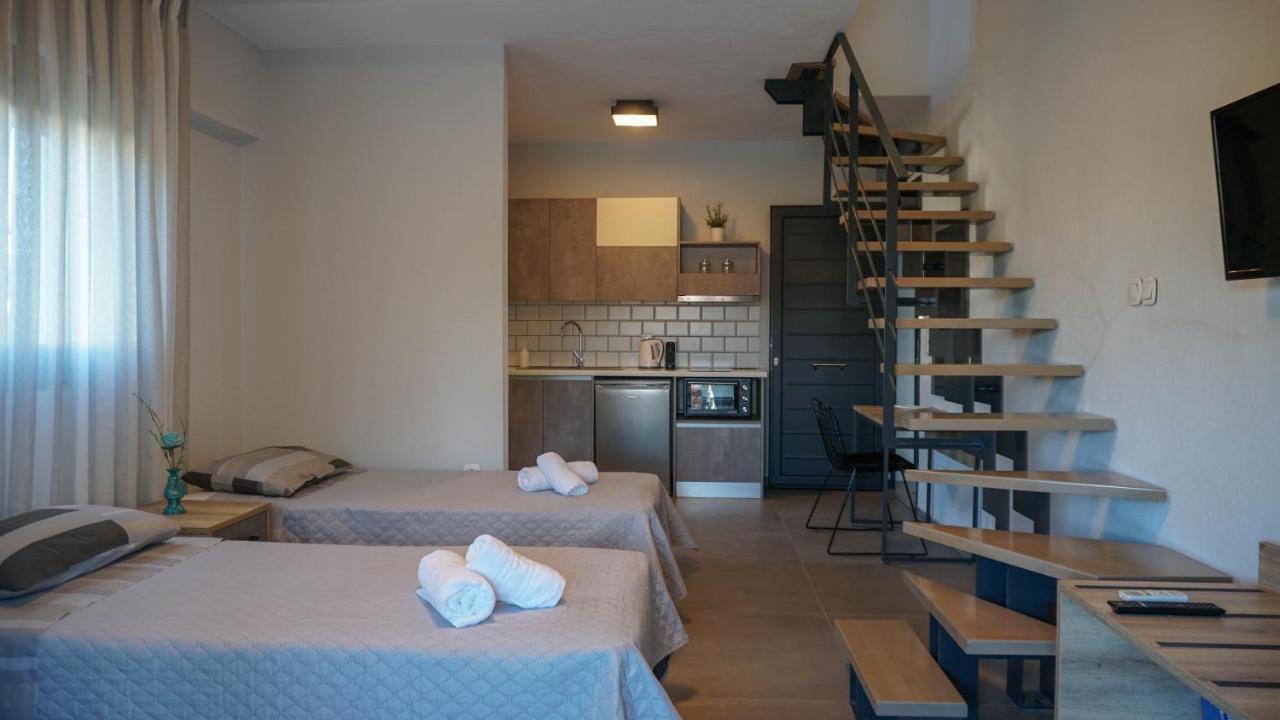 Apartamento Enalia Luxury Living Nikiti  Exterior foto