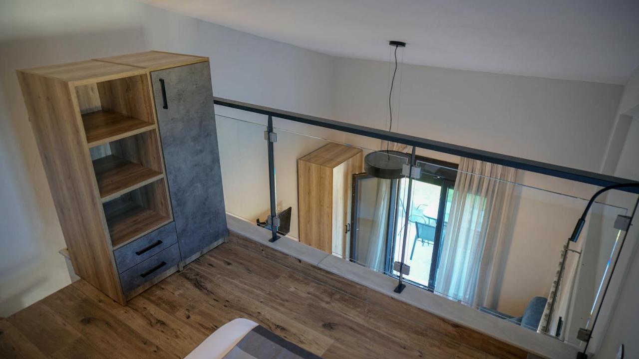 Apartamento Enalia Luxury Living Nikiti  Exterior foto